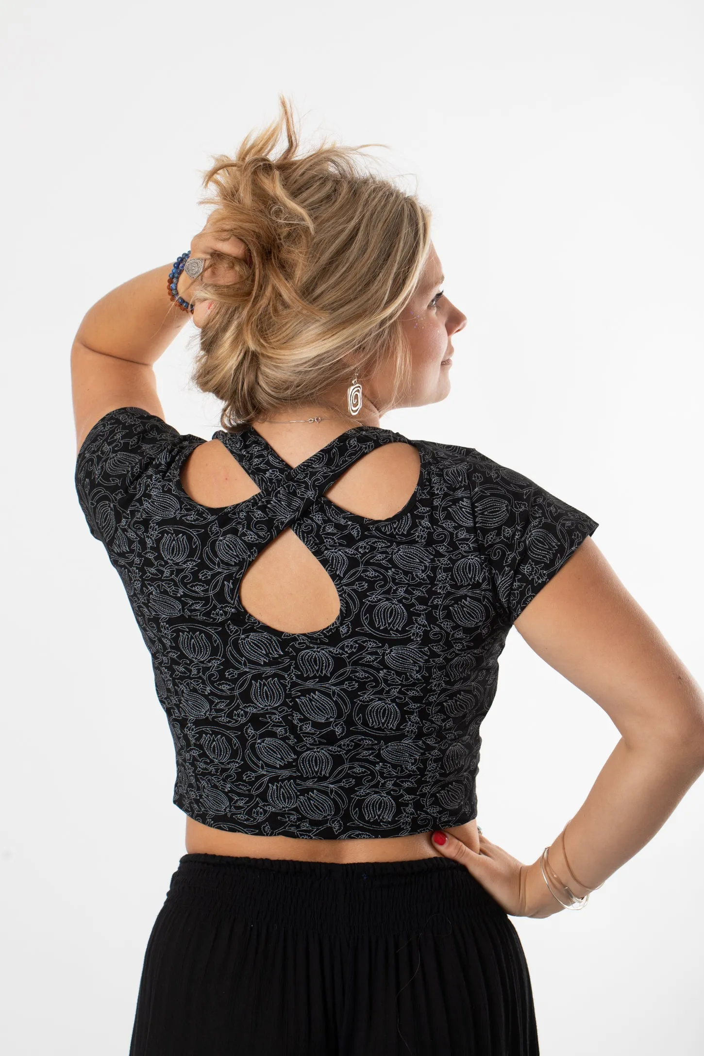 Kyra Cross Back Printed Crop Top